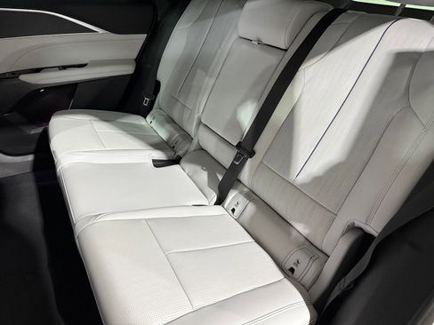 New 2026 Cadillac Lyriq Sport AWD/4WD image 39