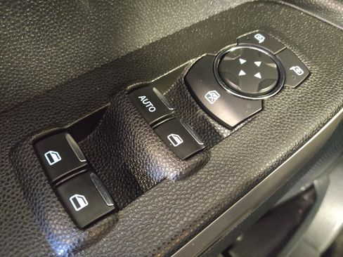 Used 2020 Ford EcoSport Titanium FWD image 27
