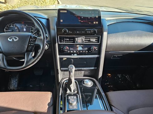 Used 2022 INFINITI QX80 Sensory w/ All-Season Package image 23