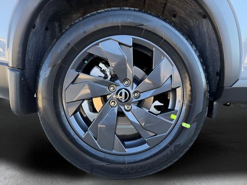 New 2026 Nissan Rogue SV image 28