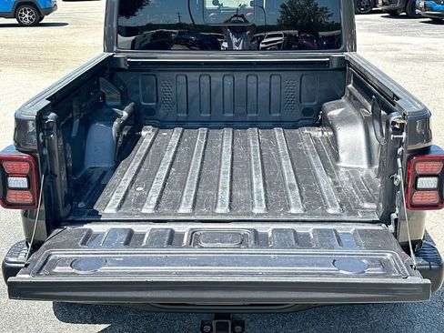 Used 2021 Jeep Gladiator Rubicon AWD/4WD image 28