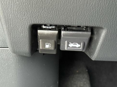 Certified 2024 MAZDA CX-5 Signature image 47