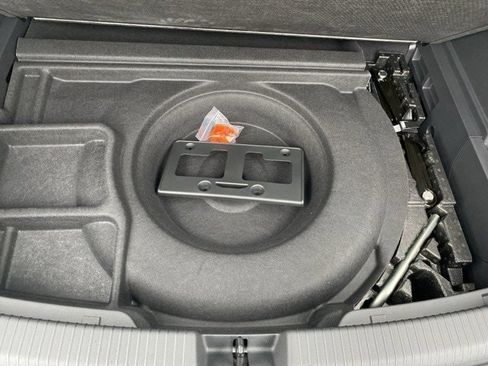 New 2026 Volkswagen Atlas Cross Sport SE image 57