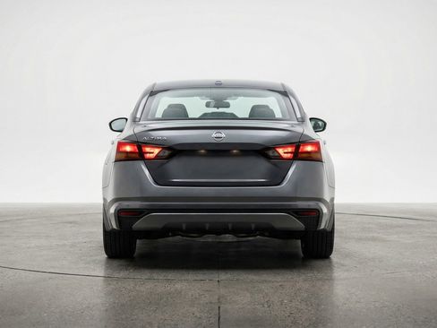 Used 2025 Nissan Altima 2.5 SV image 7