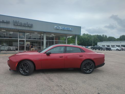 New 2026 Dodge Charger R/T AWD/4WD image 2