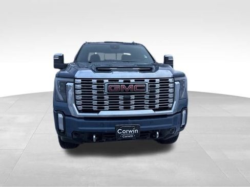 Used 2024 GMC Sierra 2500 Denali w/ Denali Reserve Package image 5