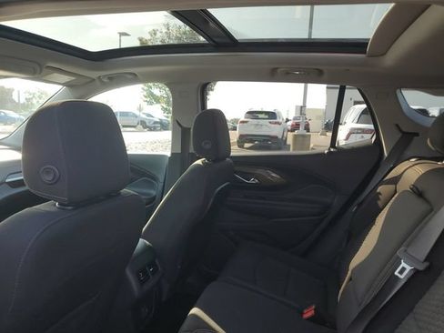 Certified 2021 GMC Terrain SLE w/ Driver Convenience Package FWD image 8