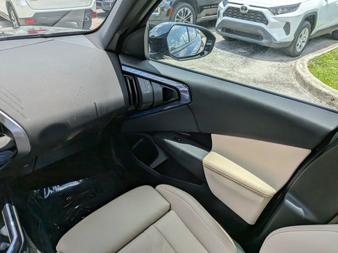 Used 2025 BMW X3 xDrive30i AWD/4WD image 20