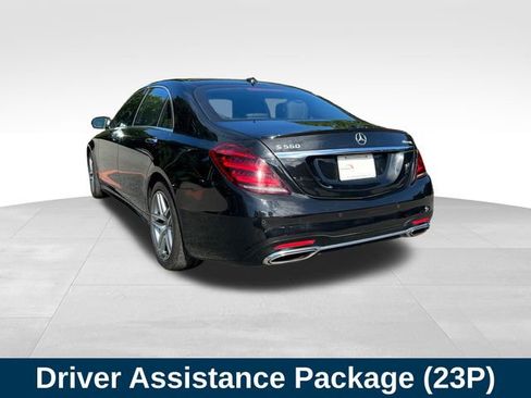 Used 2018 Mercedes-Benz S 560 4MATIC Sedan w/ AMG Line Exterior image 3
