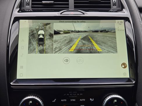 Used 2021 Jaguar E-PACE 300 Sport image 21