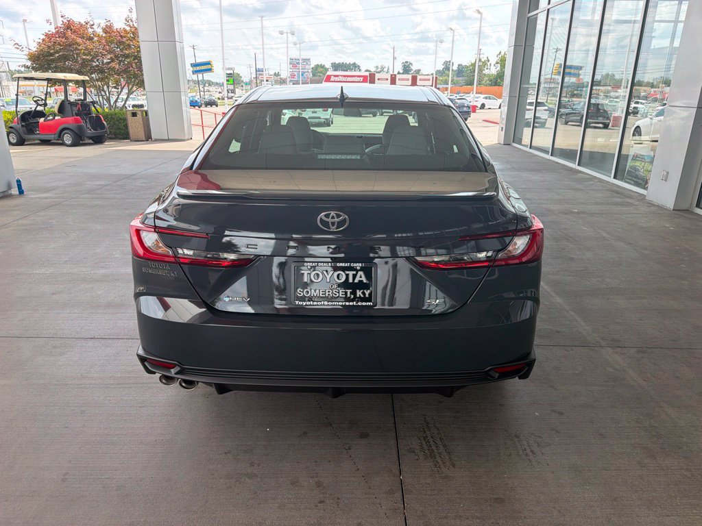 Used 2026 Toyota Camry SE FWD image 10
