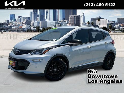 Used 2021 Chevrolet Bolt Premier w/ Infotainment Package FWD image 1