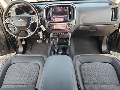 Used 2019 Chevrolet Colorado Z71 image 16