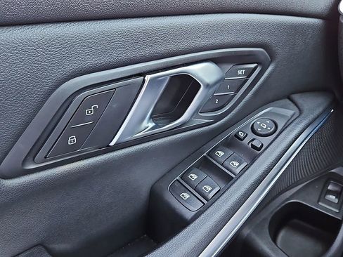 Used 2024 BMW 330i Sedan image 18
