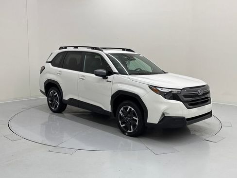 New 2026 Subaru Forester Premium AWD/4WD image 8