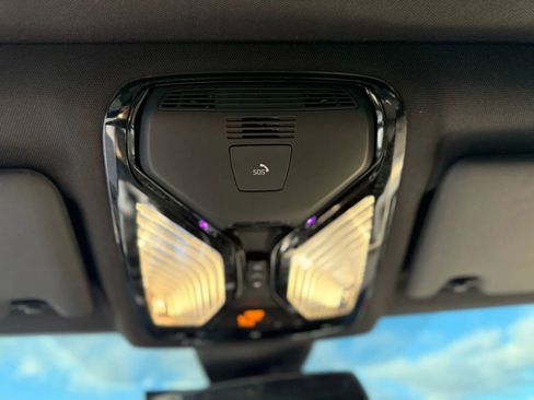 Used 2022 BMW M340i xDrive w/ Premium Package image 31