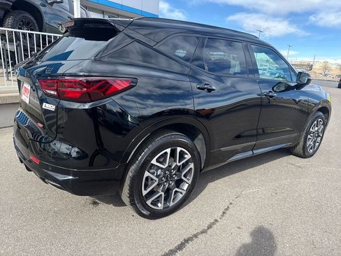 Used 2025 Chevrolet Blazer RS w/ Enhanced Convenience Package image 5