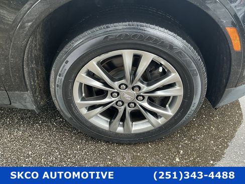 Used 2020 Cadillac XT5 Premium Luxury FWD image 9