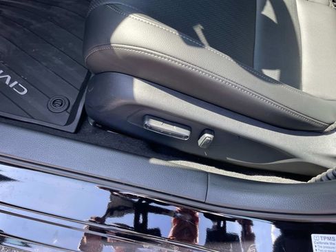 Used 2025 Honda Civic Sport image 14