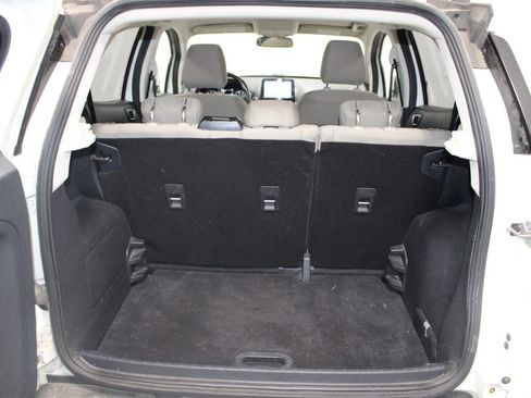 Used 2019 Ford EcoSport SE w/ SE Convenience Package FWD image 13