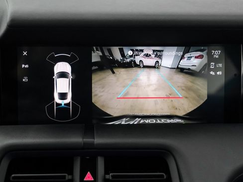 Used 2023 Porsche Taycan image 20