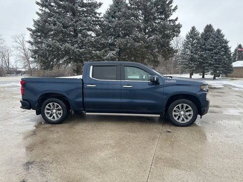 Used 2022 Chevrolet Silverado 1500 High Country w/ Z71 Off-Road Package image 4