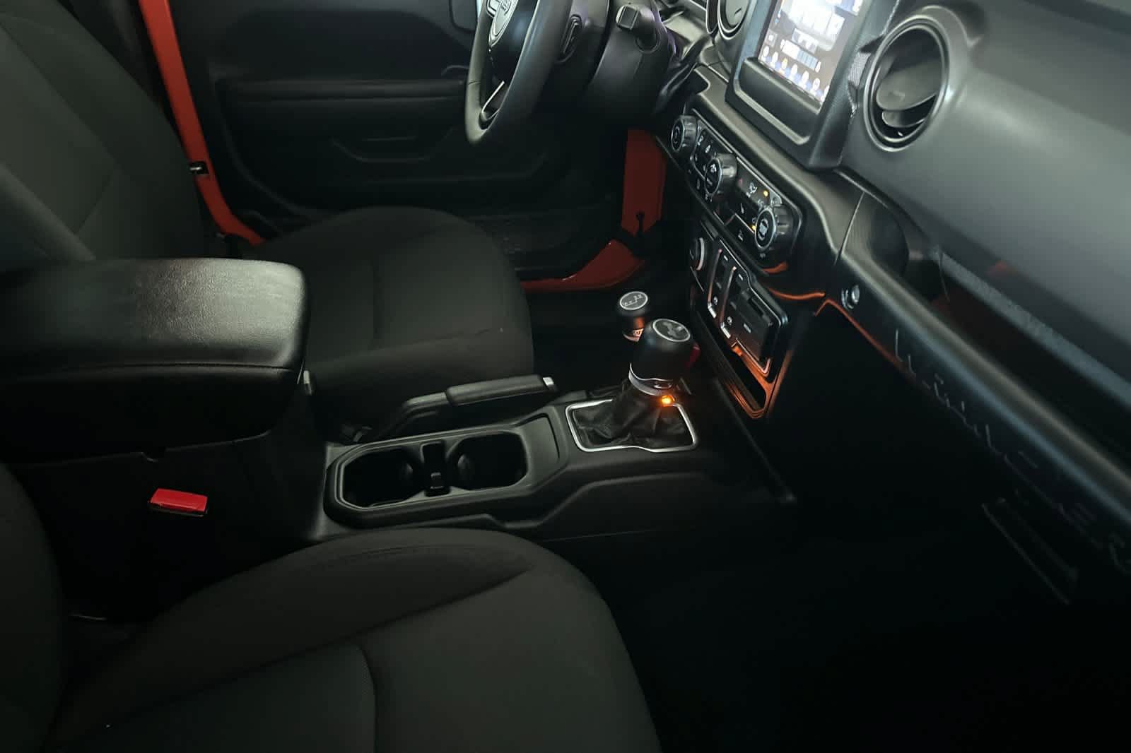 Used 2023 Jeep Wrangler Sport AWD/4WD image 19