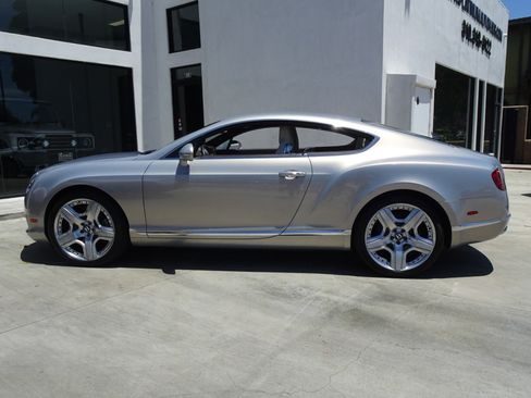 Used 2012 Bentley Continental GT AWD/4WD image 3