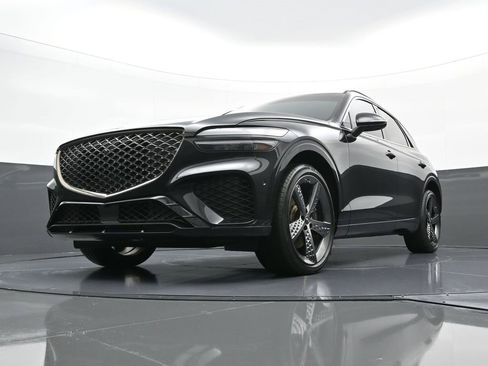 Used 2022 Genesis GV70 3.5T Sport w/ Sport Prestige Package image 23