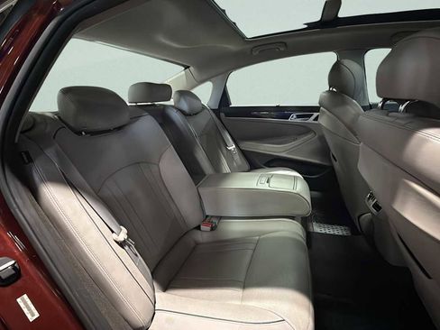 Used 2015 Hyundai Genesis 3.8 w/ Option Group 03 image 26