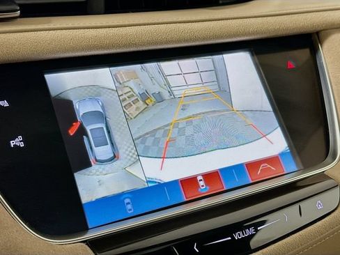 Used 2018 Cadillac XT5 Platinum w/ Driver Assist Package AWD/4WD image 20