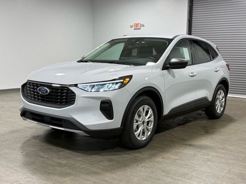 New 2026 Ford Escape Active w/ Tech Pack #1 image 8
