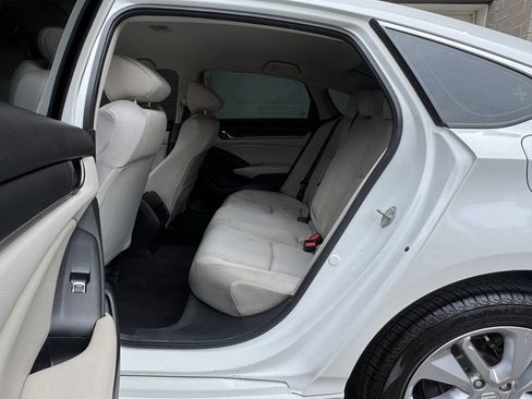 Used 2020 Honda Accord LX image 28