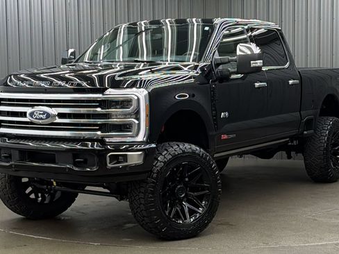 Used 2026 Ford F250 Platinum w/ Platinum Plus Package AWD/4WD image 1