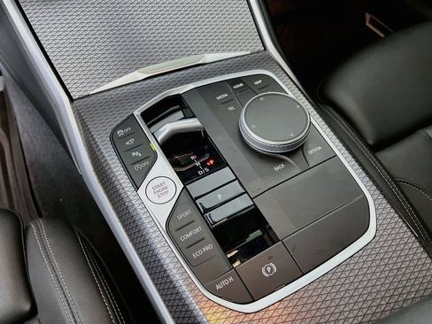 Used 2023 BMW M240i xDrive Coupe AWD/4WD image 19