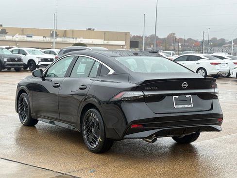 New 2026 Nissan Sentra SR image 7