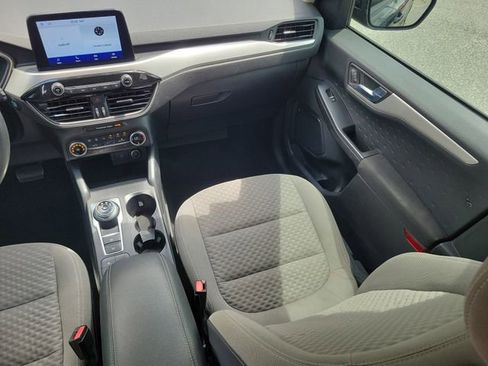 Used 2020 Ford Escape SE FWD image 16