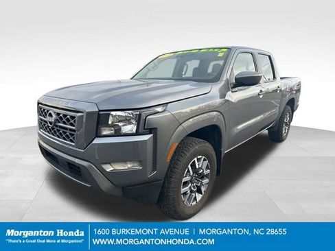 Used 2023 Nissan Frontier SV w/ SV Convenience Package image 3