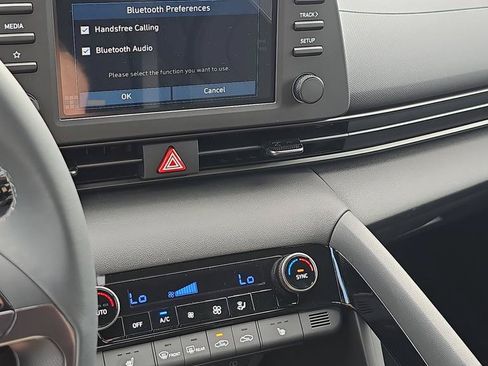New 2026 Hyundai Elantra SEL Sport Premium FWD image 21