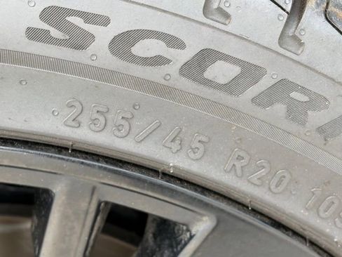 Used 2025 Hyundai Santa Fe Calligraphy FWD image 7