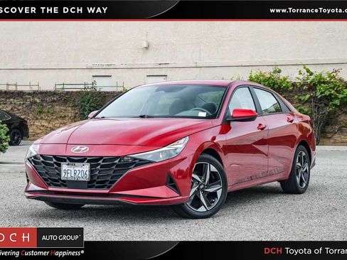 Used 2023 Hyundai Elantra SEL w/ Convenience Package image 1