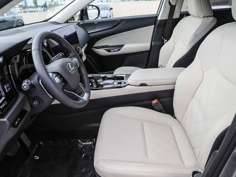 New 2026 Lexus NX 350 350h Luxury image 17