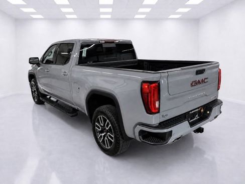 Used 2025 GMC Sierra 1500 AT4 w/ AT4 Preferred Package AWD/4WD image 7