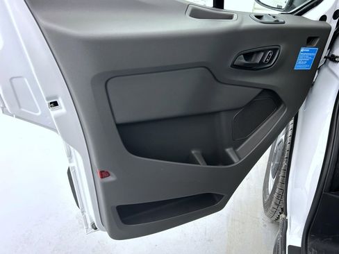 New 2026 Ford Transit 350 XL image 9