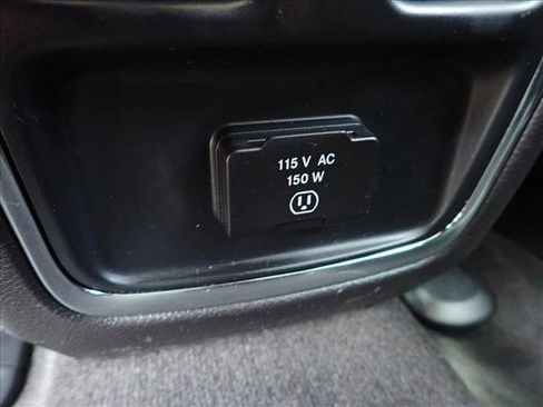 Used 2013 Jeep Grand Cherokee Laredo image 6