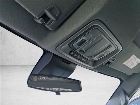 Used 2022 Chevrolet Silverado 1500 RST RWD image 13