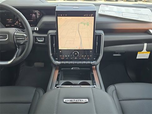 New 2026 GMC Yukon Denali w/ Sun & Power Step Package image 14