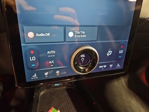 Used 2021 Ford Mustang Mach-E Premium AWD/4WD image 14