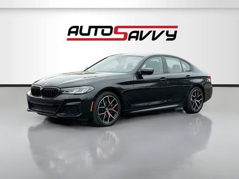Used 2023 BMW 540i w/ M Sport Package RWD image 3