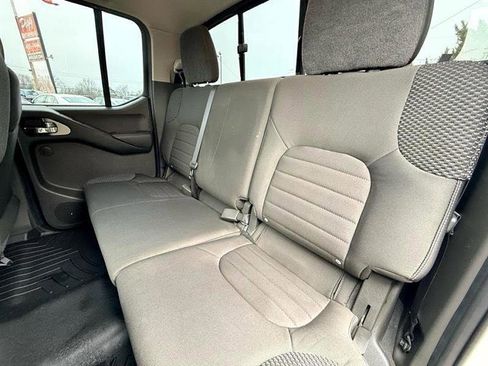 Used 2019 Nissan Frontier PRO-4X image 24